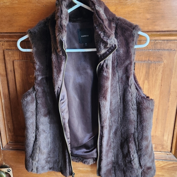 Womens express vest - Picture 3 of 9